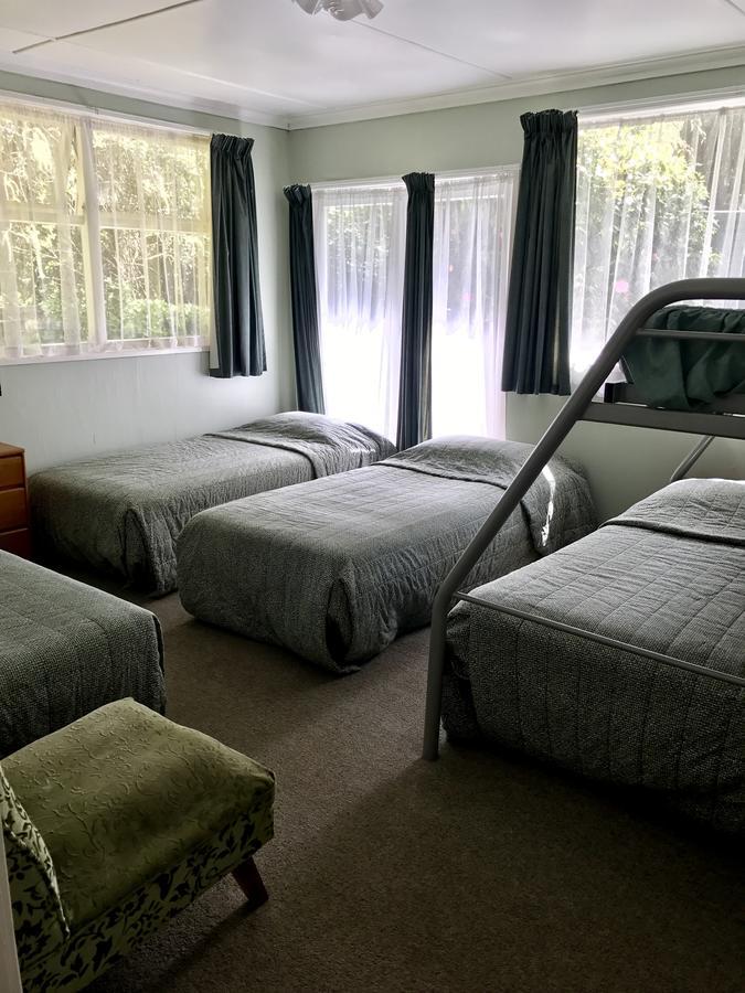 Golden Springs Motel, Holiday Park Rotorua Exterior photo